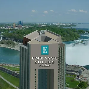 Embassy By Hilton Falls/ Fallsview Отель Ниагара-Фолс